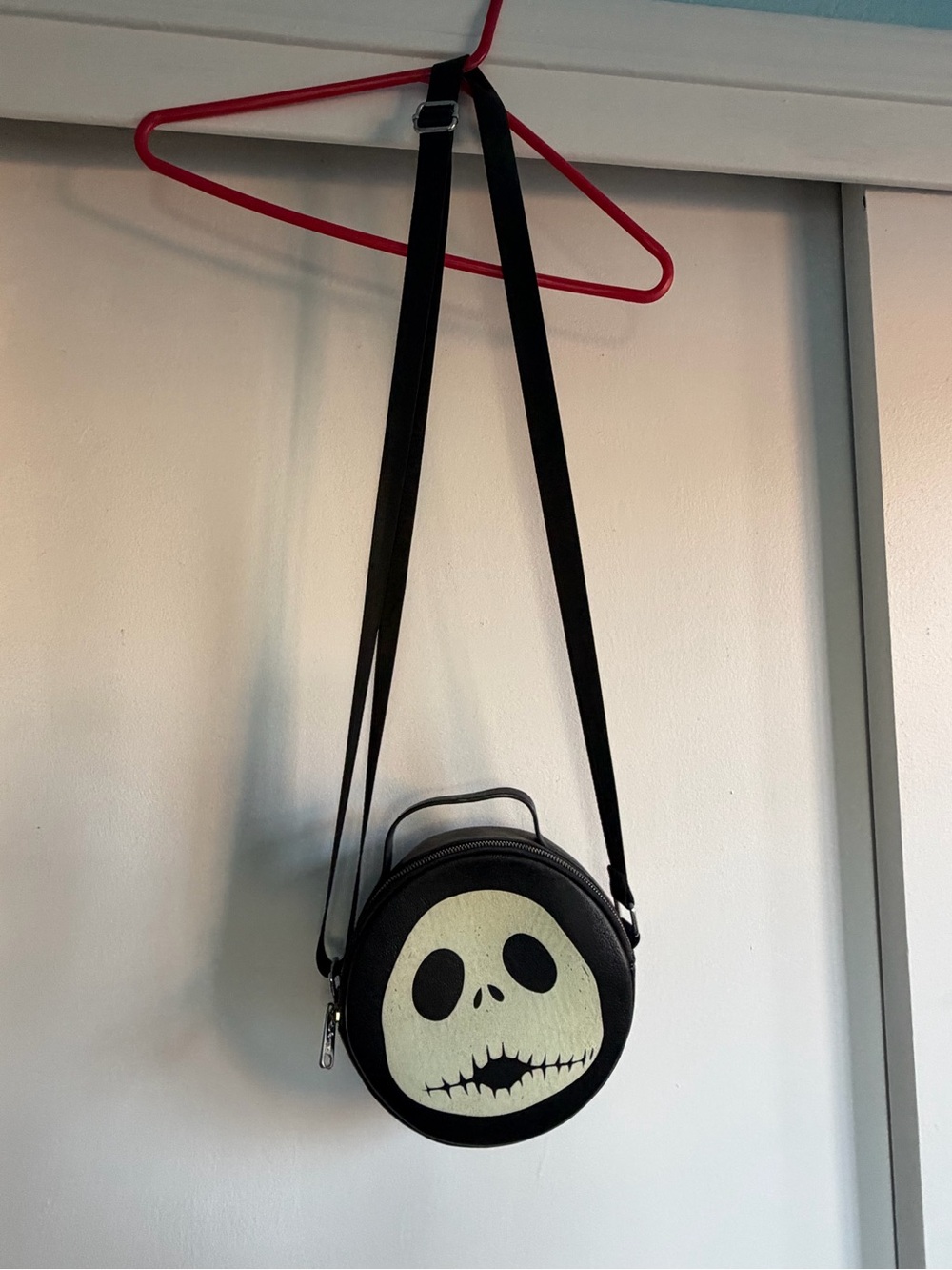 Black Round Crossbody Bag with Skull Face